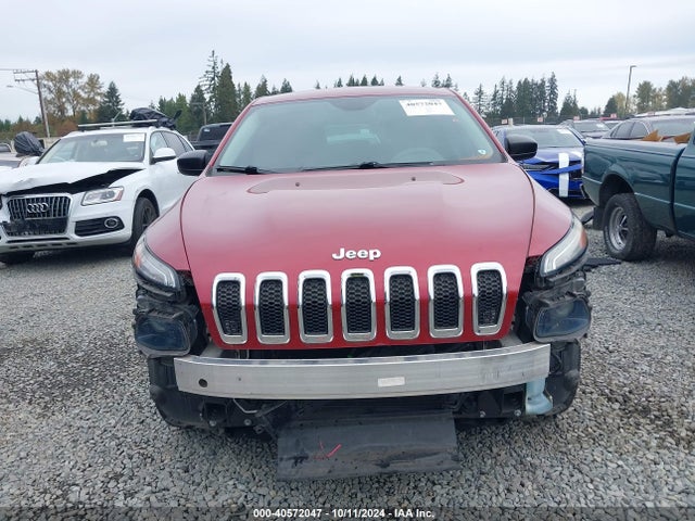 1C4PJMAB5EW222945 Jeep Cherokee Sport