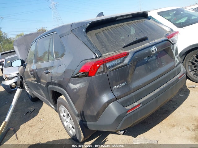 2T3H1RFV8RC267713 Toyota RAV4 LE