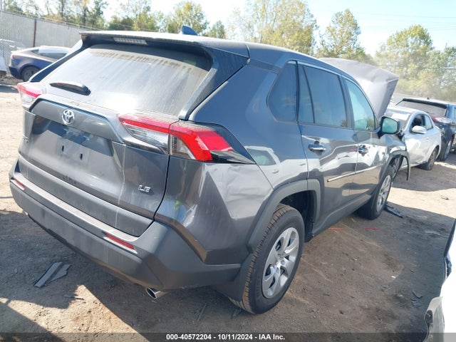 2T3H1RFV8RC267713 Toyota RAV4 LE