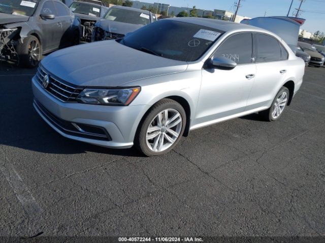 1VWLA7A34KC008998 Volkswagen Passat 2.0t Wolfsburg Edition