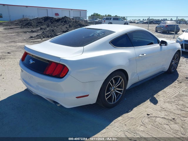 Ford Mustang Ecoboost 2017 1FA6P8TH4H5280855 Image 4