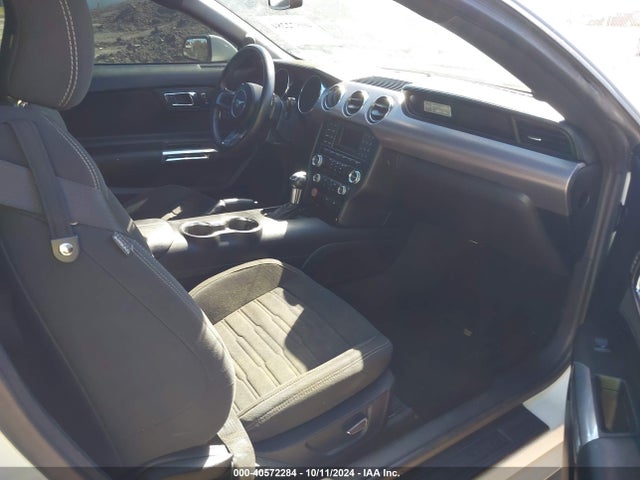 Ford Mustang Ecoboost 2017 1FA6P8TH4H5280855 Image 5