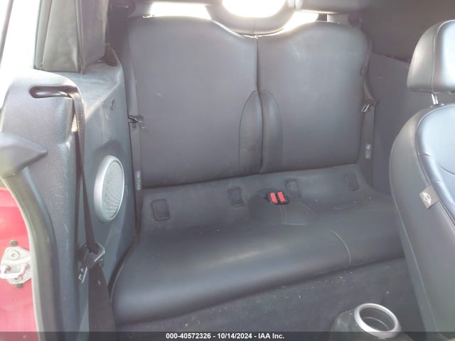 2005 MINI COOPER S WMWRH33455TF80903 Photo 7