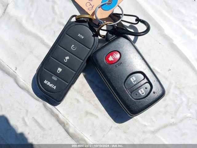 JF1ZNAA13E8707128 Scion Fr-s Monogram
