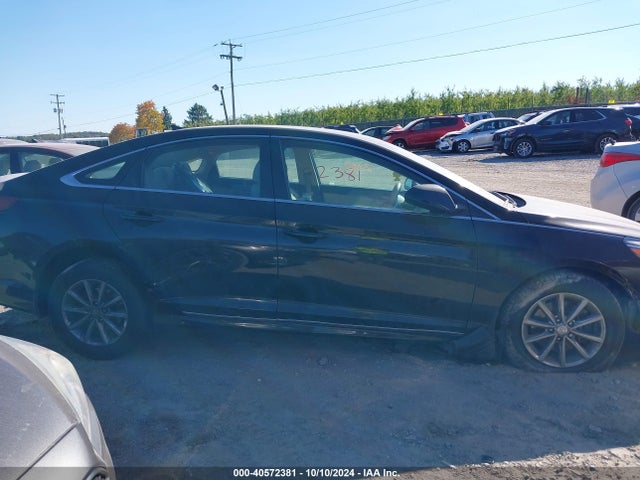 Hyundai SONATA SE 2019 5NPE24AF8KH811366 Image 13