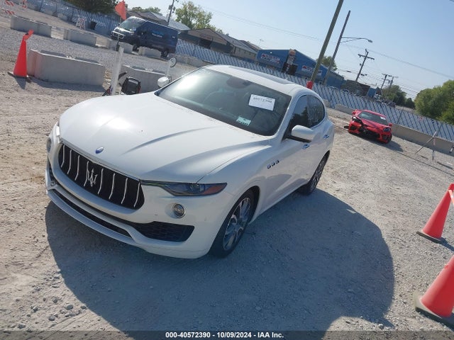 ZN661YUAXLX344843 Maserati LEVANTE S