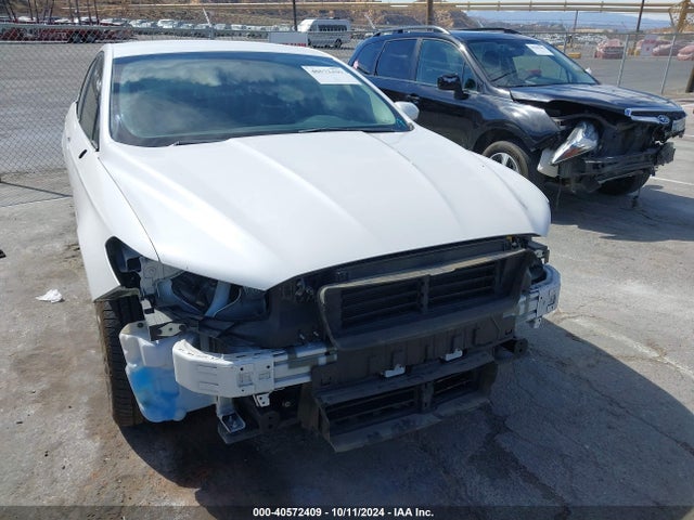 Ford Fusion Hybrid Se 2018 3FA6P0LU0JR115273 Image 13