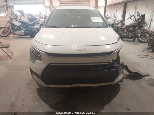 KNDCP3LE2R5127446 KIA NIRO LX