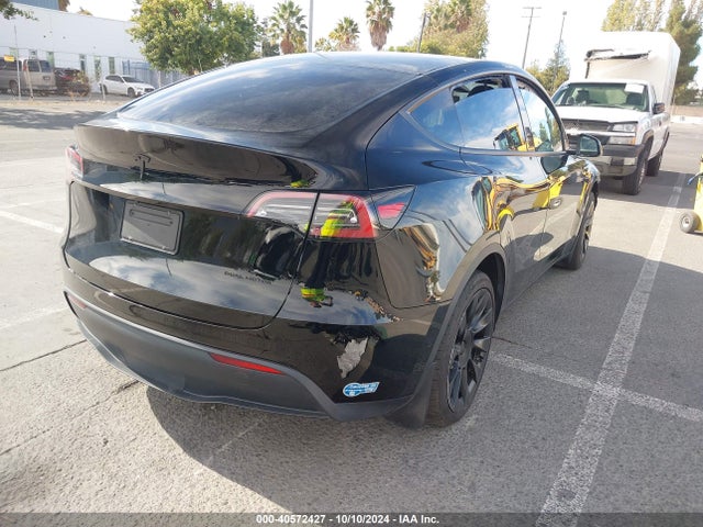 2021 TESLA MODEL Y 5YJYGAEE8MF159929 Photo 3