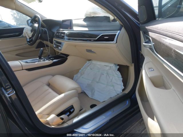 WBA7T2C0XLGL18018 BMW 740I