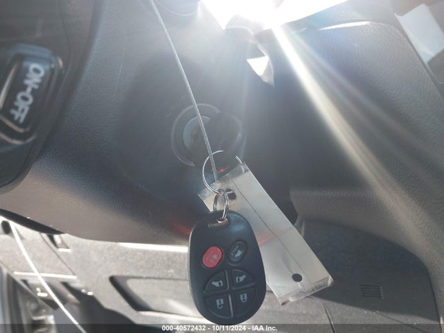 Toyota SIENNA SE 2020 5TDXZ3DC2LS054105 Image 11