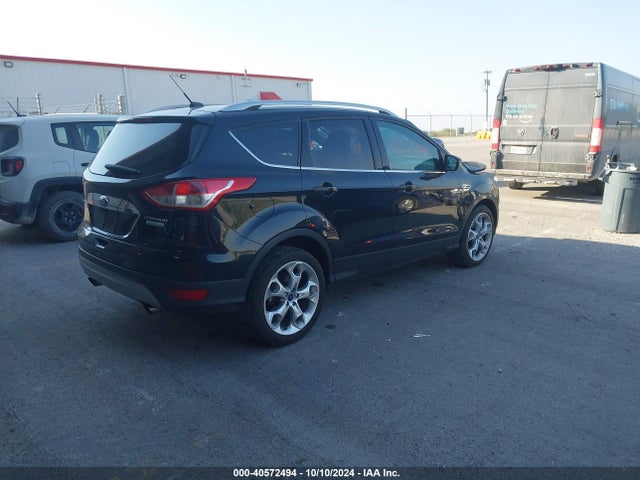 1FMCU0J91EUB60110 Ford Escape Titanium