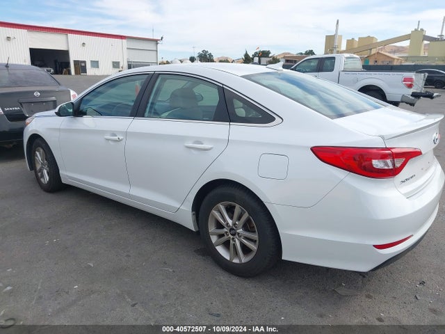 Hyundai SONATA SE 2016 5NPE24AF0GH267162 Image 3