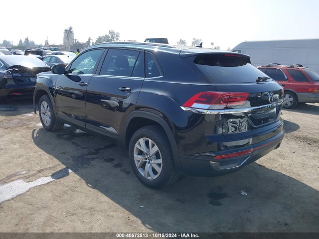 1V2AC2CAXMC238842 Volkswagen Atlas Cross Sport 2.0t S