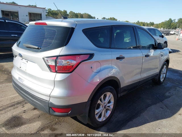 Ford ESCAPE S 2018 1FMCU0F73JUB53483 Image 4