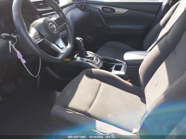JN1BJ1CP4HW014015 Nissan Rogue Sport S