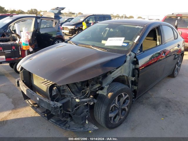 3KPF24ADXKE114885 KIA Forte Lxs