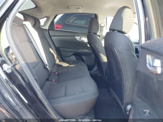 3KPF24ADXKE114885 KIA Forte Lxs