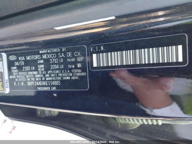 3KPF24ADXKE114885 KIA Forte Lxs