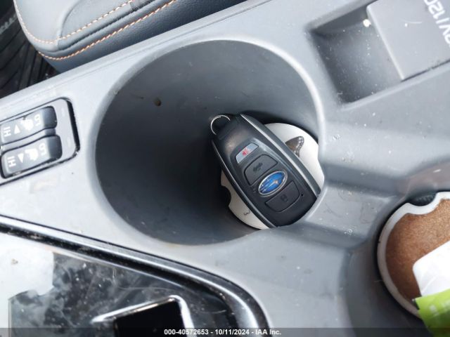 4S4GUHL63R3703374 Subaru Crosstrek Limited