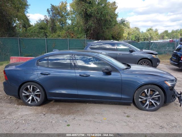 7JRA22TM6KG017793 Volvo S60 T6 R-design