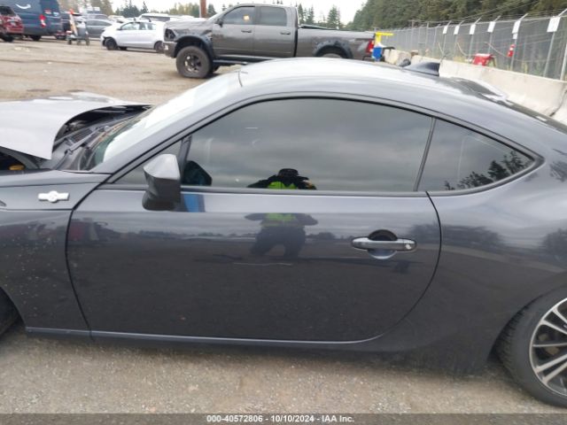 JF1ZNAA11F9708693 Scion FR-S