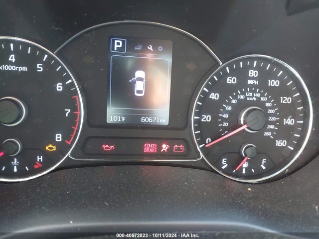 3KPFK4A7XJE265797 KIA FORTE LX