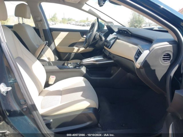 JHMZC5F17JC004749 Honda CLARITY PLUG-IN HYBRID