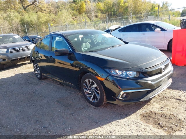 2019 19XFC1F74KE002856 главное изображение
