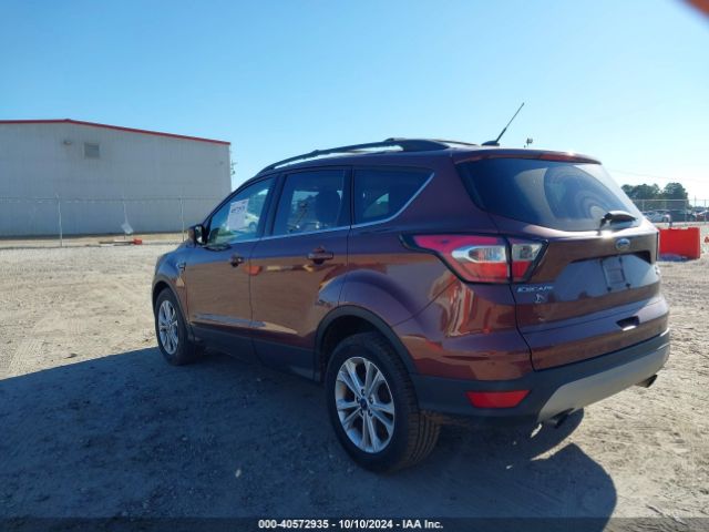 1FMCU9GD9JUA09199 Ford ESCAPE SE