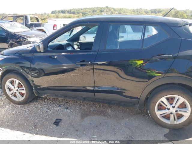 3N1CP5CUXKL559813 Nissan KICKS S