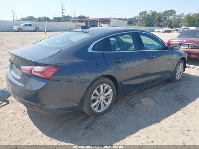 1G1ZD5ST5LF070703 Chevrolet Malibu Fwd Lt