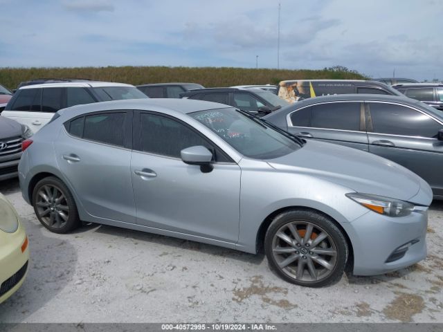 3MZBN1L34JM181444 Mazda Mazda3 Touring