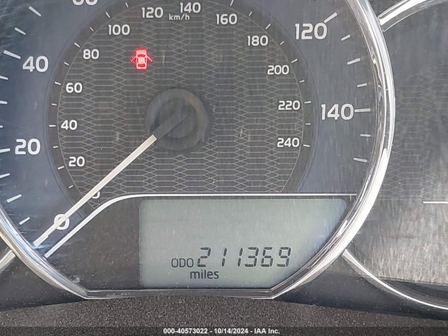 Toyota Corolla Le Plus 2014 5YFBURHEXEP120631 Image 16