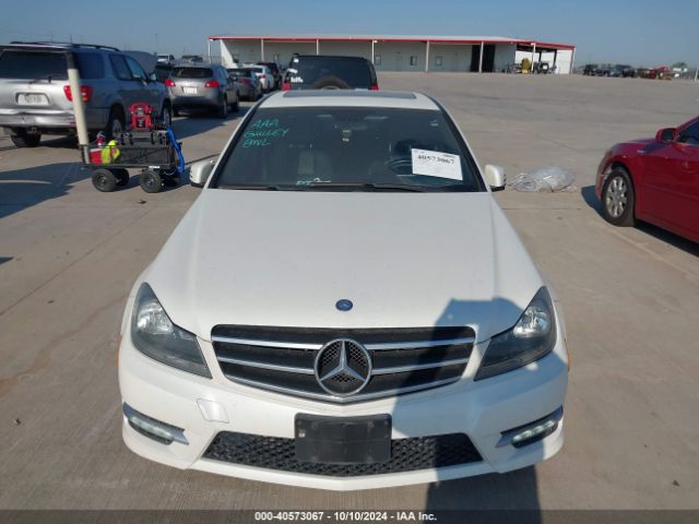 WDDGF4HBXEG224102 Mercedes-Benz C 250 Luxury/sport