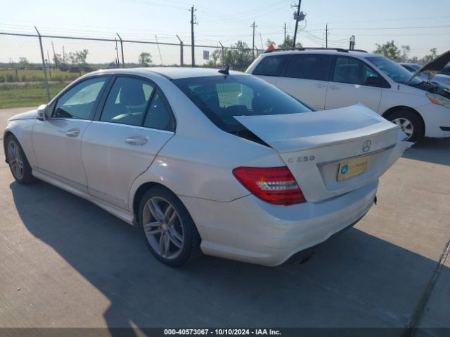 WDDGF4HBXEG224102 Mercedes-Benz C 250 Luxury/sport