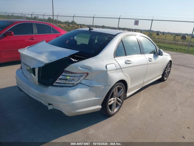 WDDGF4HBXEG224102 Mercedes-Benz C 250 Luxury/sport
