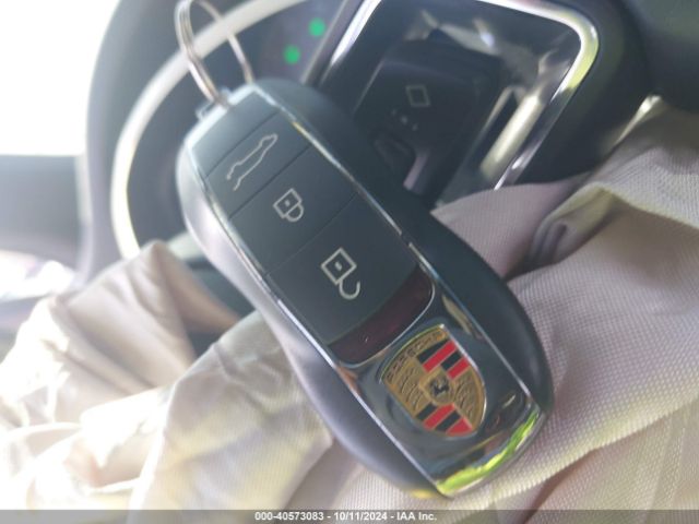WP1AG2A54NLB23892 Porsche MACAN S