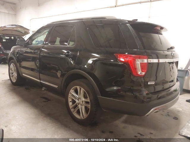 Ford EXPLORER XLT 2016 1FM5K8D87GGB26609 Image 3