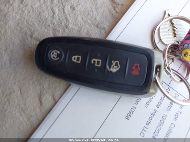 Ford ESCAPE SE 2019 1FMCU9GD7KUA09770 Image 11