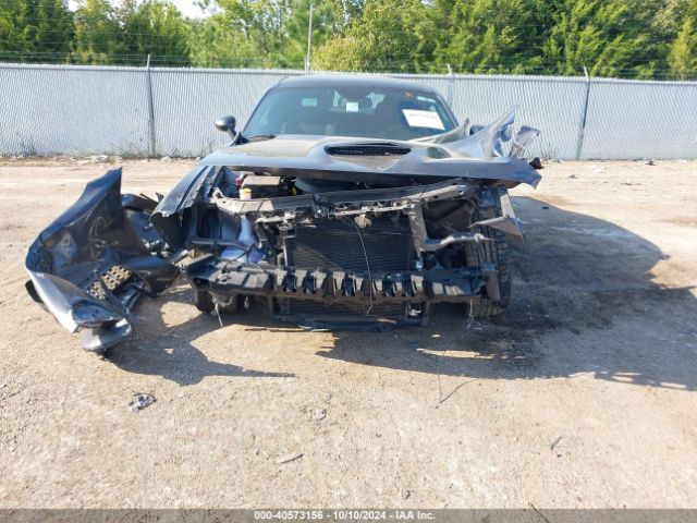 2C3CDZJG5NH233672 Dodge Challenger Gt