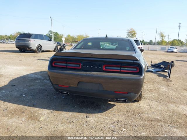 2C3CDZJG5NH233672 Dodge Challenger Gt