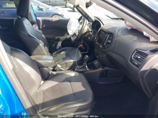 3C4NJCCB8LT108066 Jeep Compass Limited Fwd