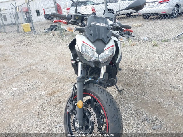 2022 Kawasaki Er650 K მანქანა იყიდება აუქციონზე, vin: ML5EREK15NDA58794, აუქციონის ნომერი: 40573226