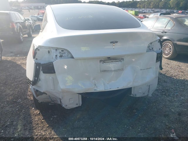 2023 TESLA MODEL Y 7SAYGDEEXPF838111 Photo 5