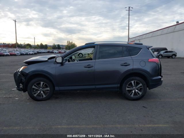 JTMRFREV8JJ214826 Toyota Rav4 Adventure/xle