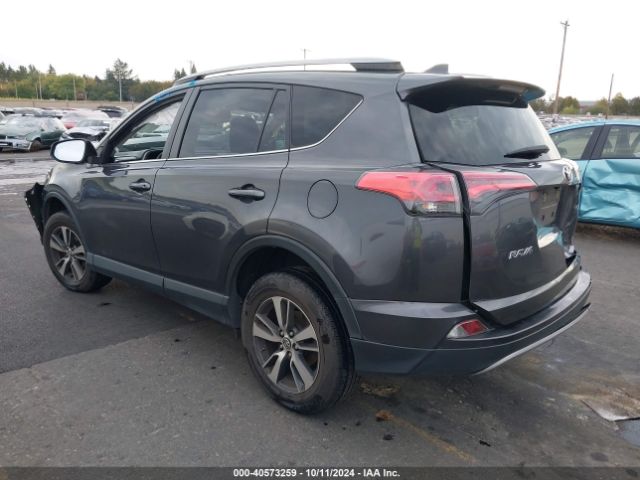 JTMRFREV8JJ214826 Toyota Rav4 Adventure/xle