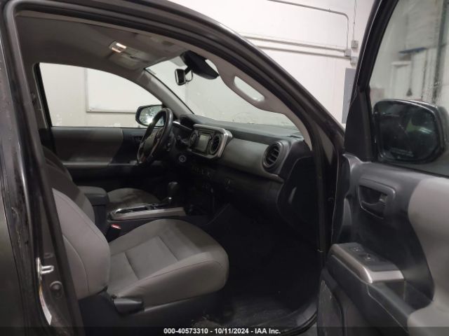 3TMCZ5ANXJM184811 Toyota Tacoma Sr5 V6