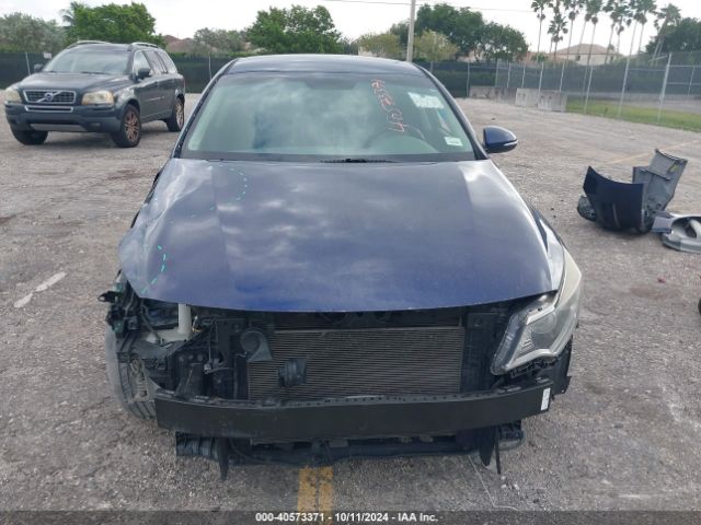 5XXGU4L33GG114762 KIA OPTIMA EX