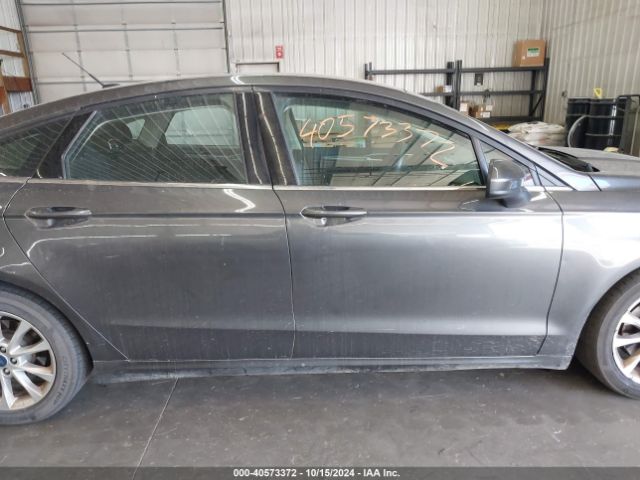 3FA6P0H71HR112377 Ford FUSION SE